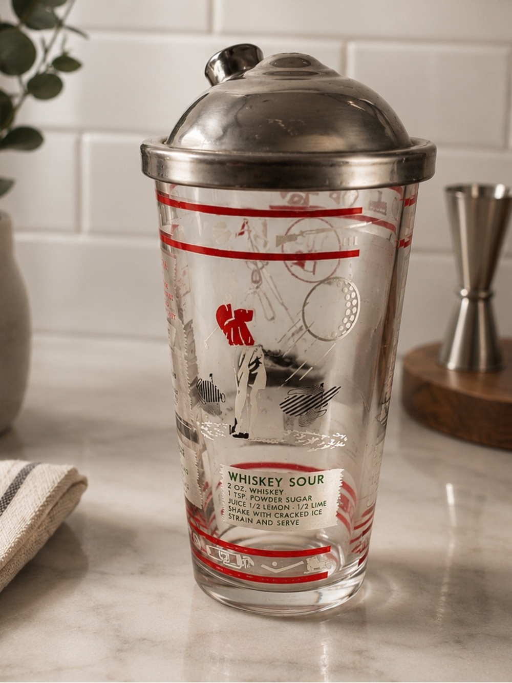 HAZEL-ATLAS VINTAGE CLEAR GLASS COCKTAIL SHAKER